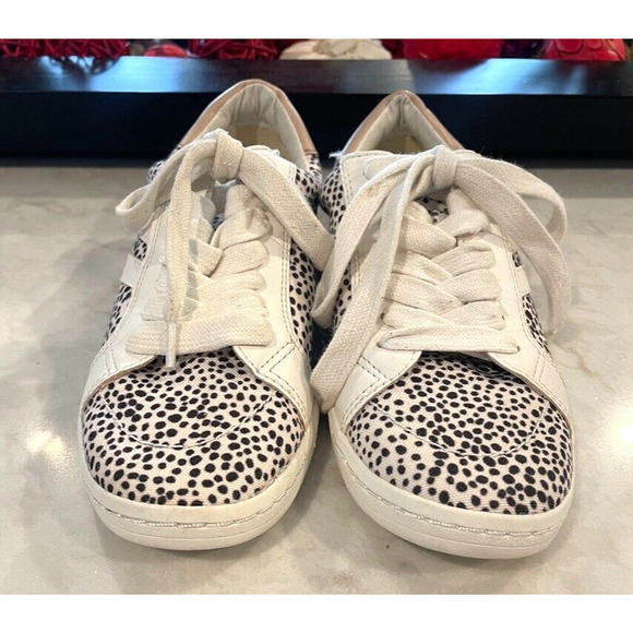 Dolce Vita Neo Arrow Lace Up Sneaker Women's 6 White Black Spotted Animal Print - Picture 2 of 10